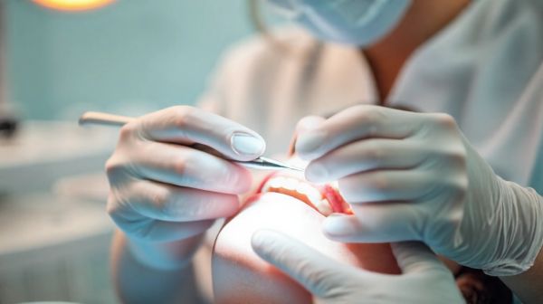 Les clés pour une santé bucco-dentaire optimale à Genève